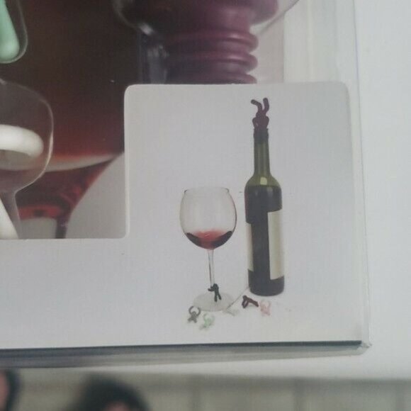 Umbra Wine Buddy Stopper & Charms, 7-Piece Set - Picture 2 of 3